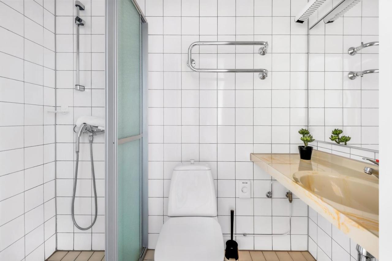 Hiisi Hotel Lohja Екстер'єр фото